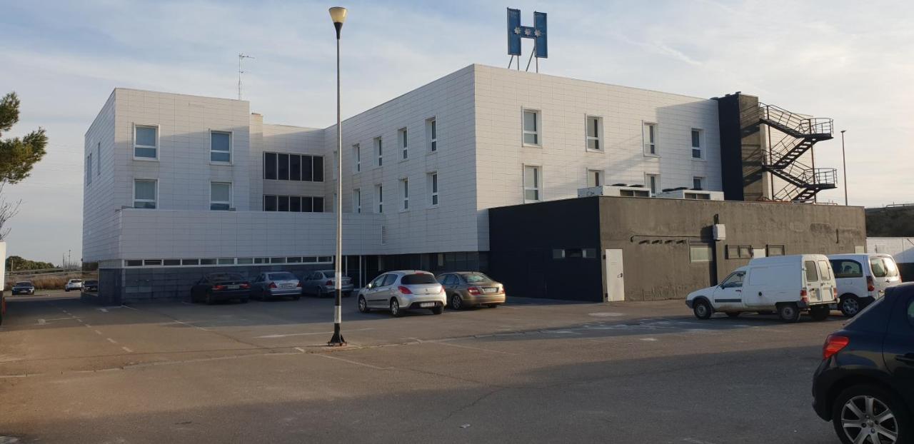 Norte Hotel Villanueva de Gallego Luaran gambar