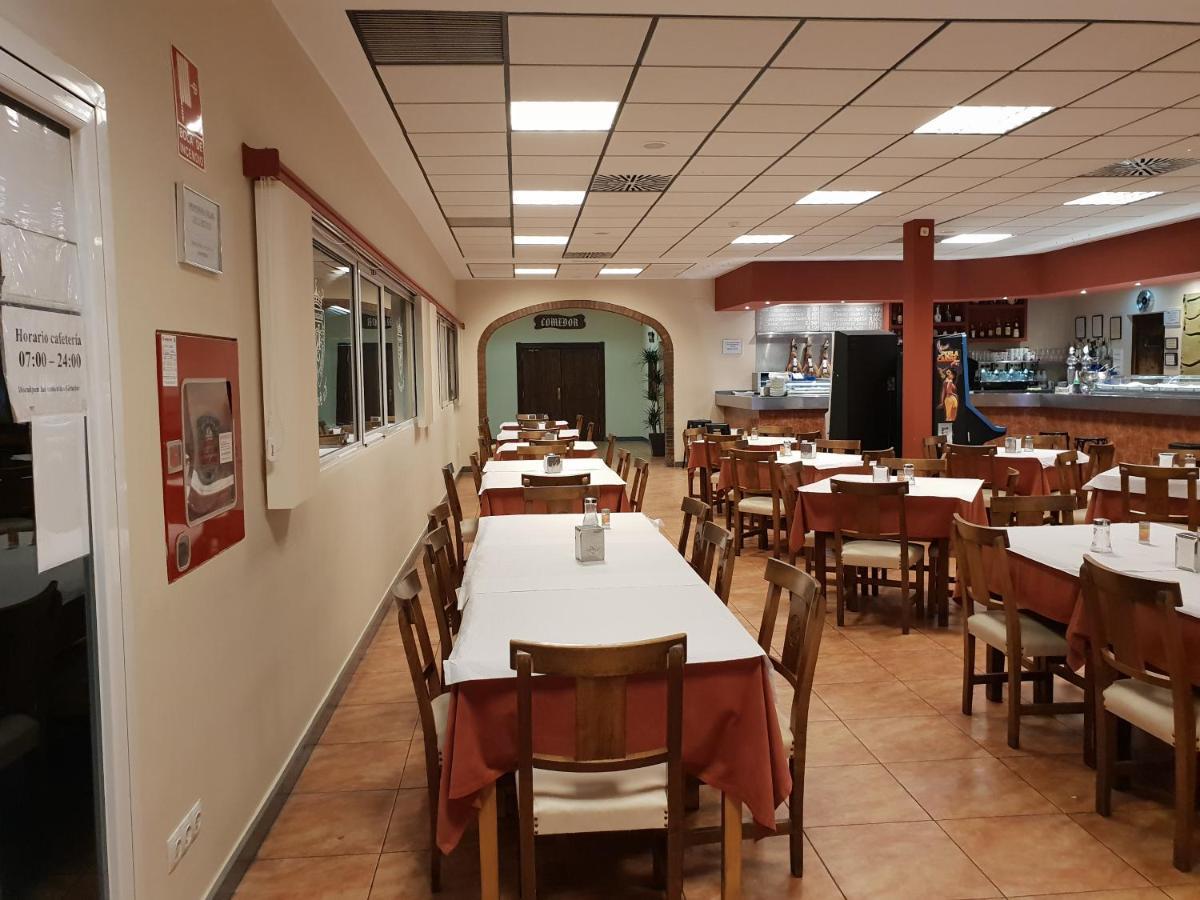 Norte Hotel Villanueva de Gallego Luaran gambar