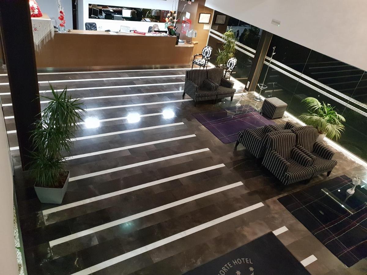 Norte Hotel Villanueva de Gallego Luaran gambar